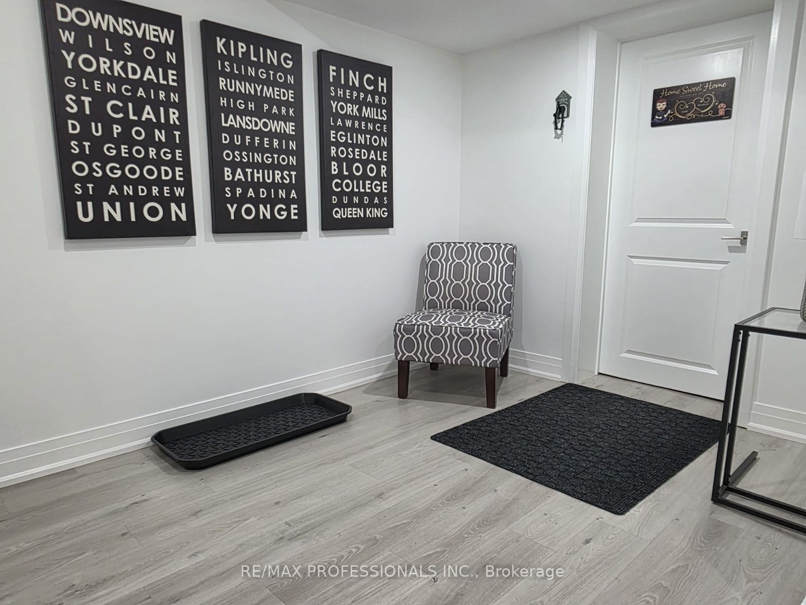 Additional image 2 of 19 Greencoat Road, Toronto, ON, M9B 4V1