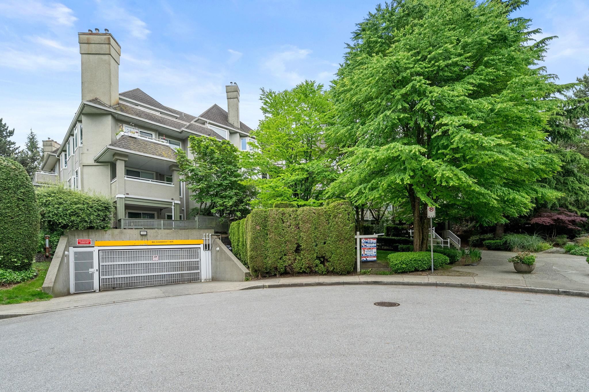 409-3738 Norfolk Street, Burnaby, BC, V5G 4V4