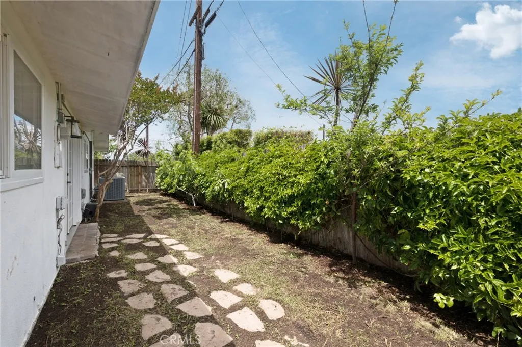 Additional image 78 of 300 Esther Street, Costa Mesa, CA 92627