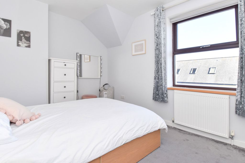 Additional image 11 of 2 bed semi-detached house for saleGressy Loan, Lerwick, Shetland ZE1