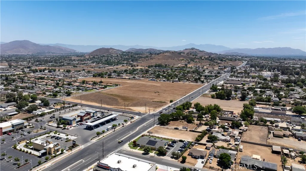 Additional image 49 of 9240 Limonite Ave, Jurupa Valley, CA 92509