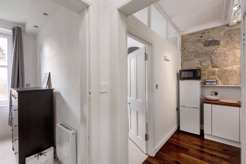 Additional image 11 of 2 bed flat to rentLivingstone Place, Marchmont, Edinburgh EH9