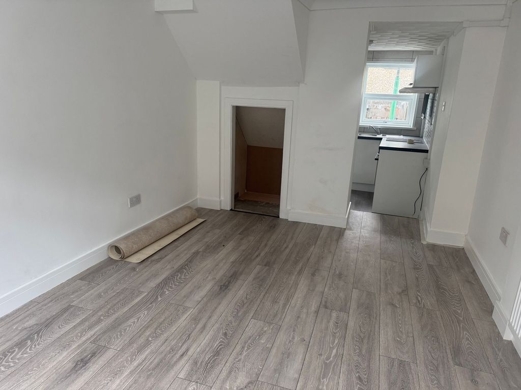 Additional image 2 of 1 bed terraced house to rentGrawen Terrace, Merthyr Tydfil CF47