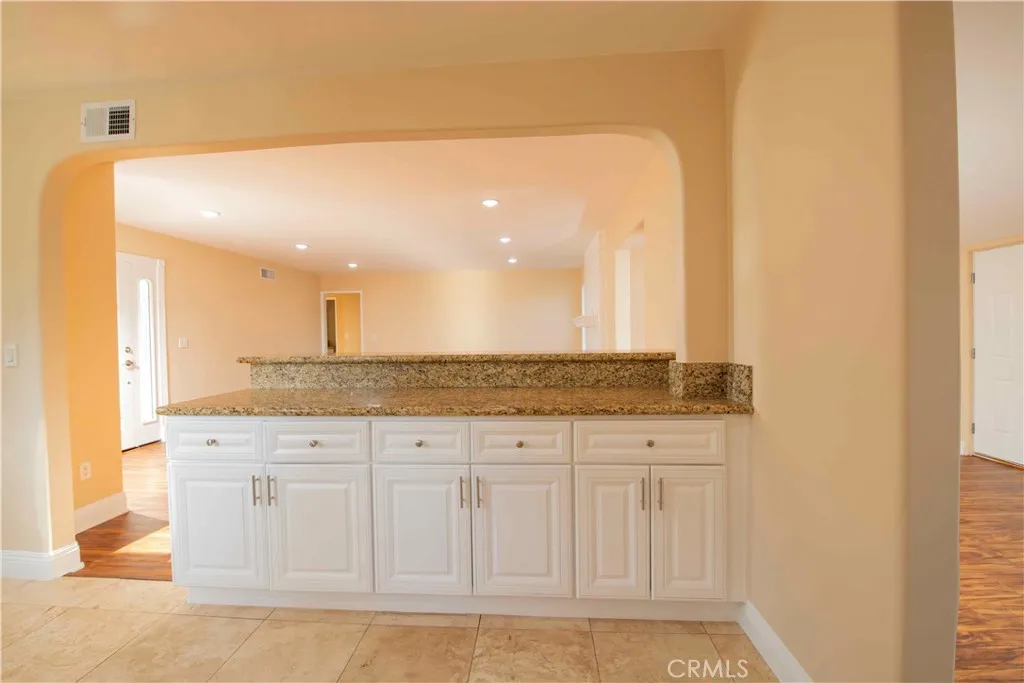 Additional image 80 of 22336 Saticoy St, Canoga Park, CA 91303