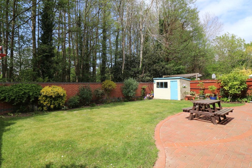 Additional image 4 of 6 bed detached house for saleBritannia Gardens, Hedge End SO30