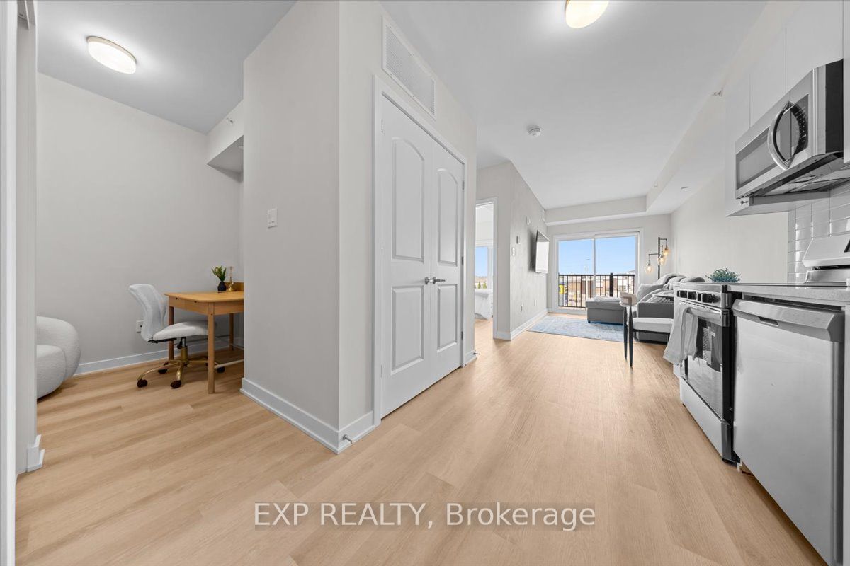 Additional image 2 of 303-3600 Brian Coburn Boulevard, Ottawa, ON, K4A 5T8