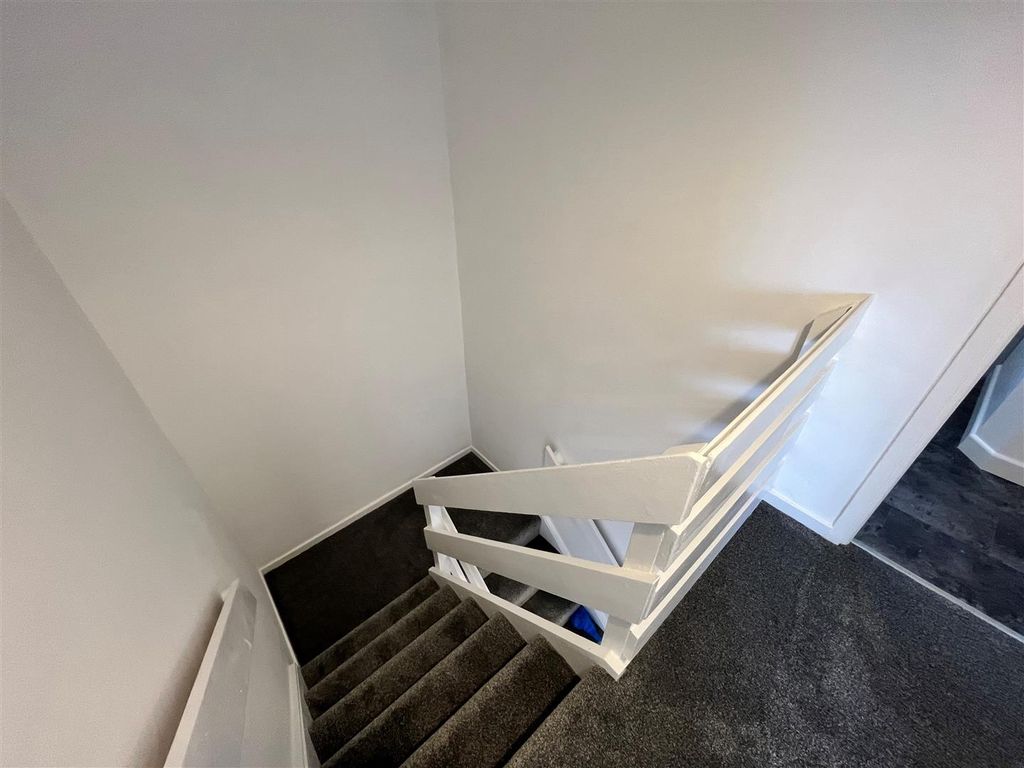 Additional image 7 of 3 bed terraced house to rentBen Nevis Way, Cumbernauld, Glasgow G68