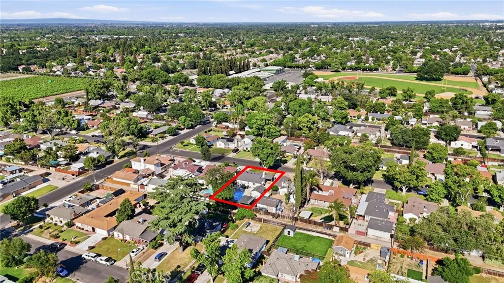337 Camellia Way, Modesto, CA 95354