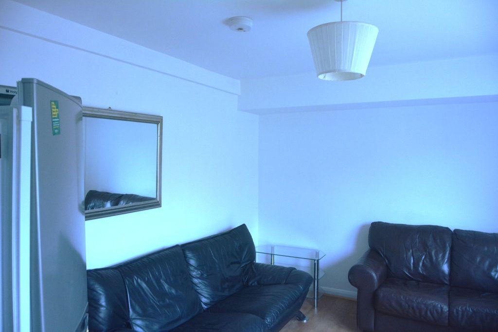 Additional image 10 of 6 bed shared accommodation to rentMiddleton Rise, Brighton BN1