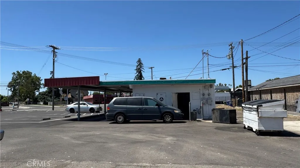 Additional image 28 of 690 C Street, Turlock, CA 95380