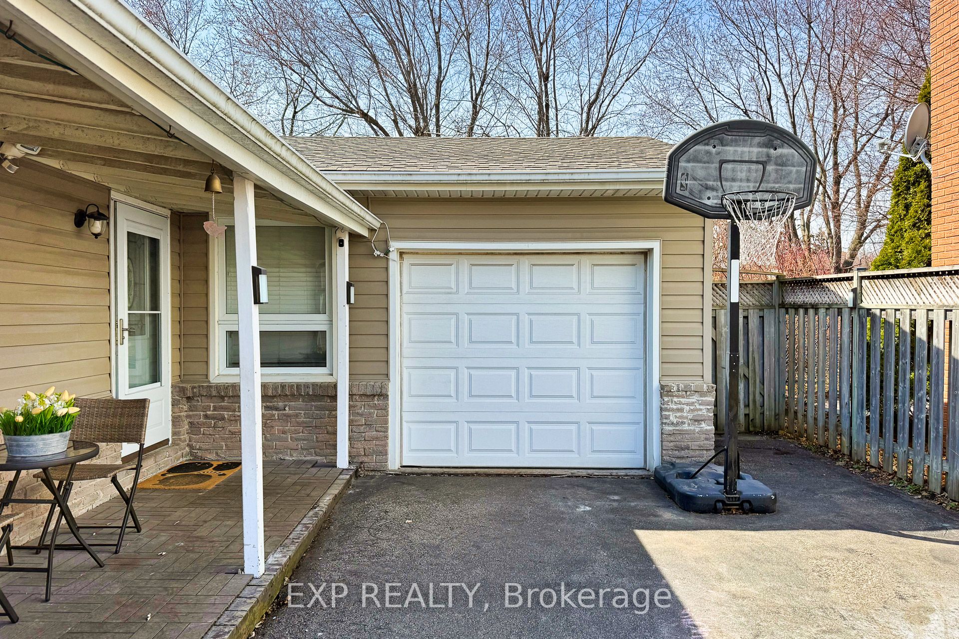 Additional image 4 of 584 Elliott Crescent, Milton, ON, L9T 3G4