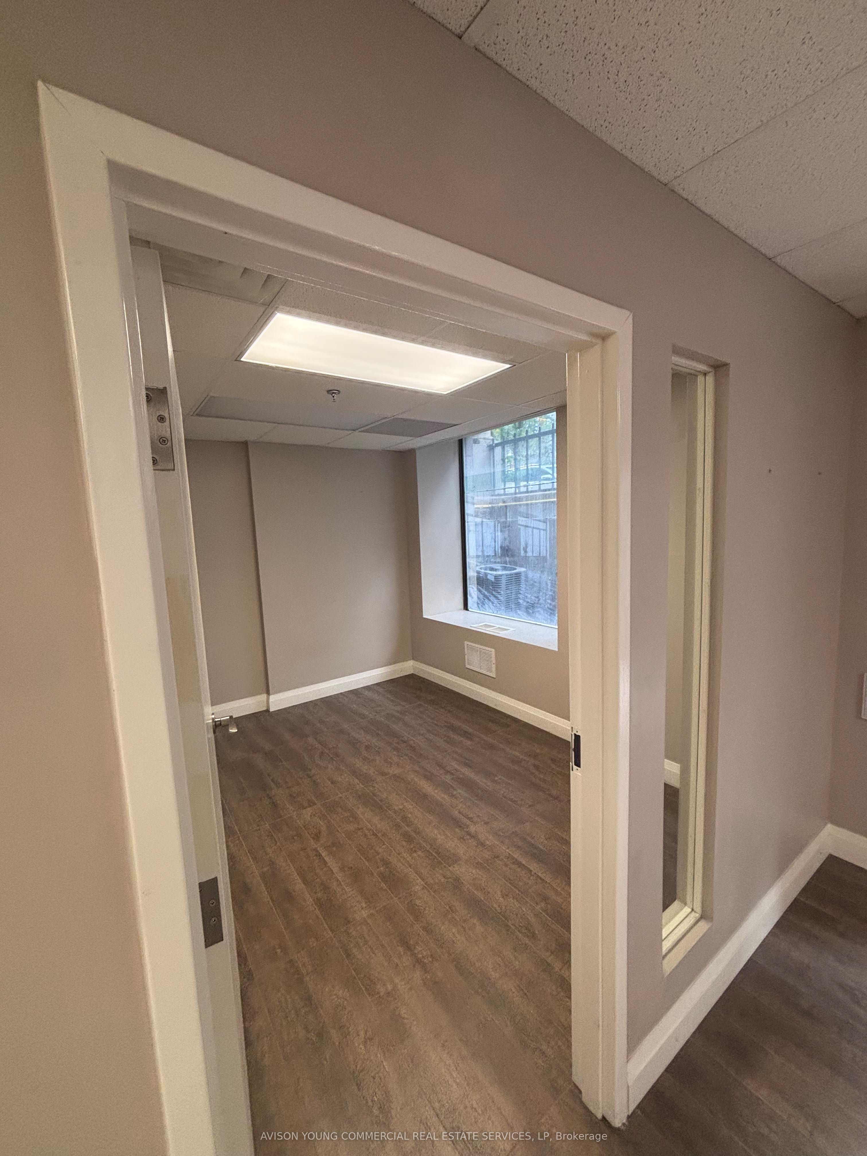 Additional image 3 of Lower Level-25 Toronto Street, Toronto, ON, M5C 2R1