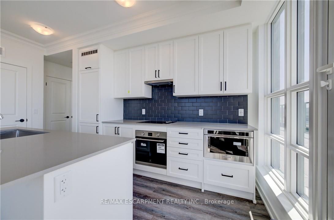 Additional image 6 of P1203-461 Green Road, Hamilton, ON, L8E 5B4