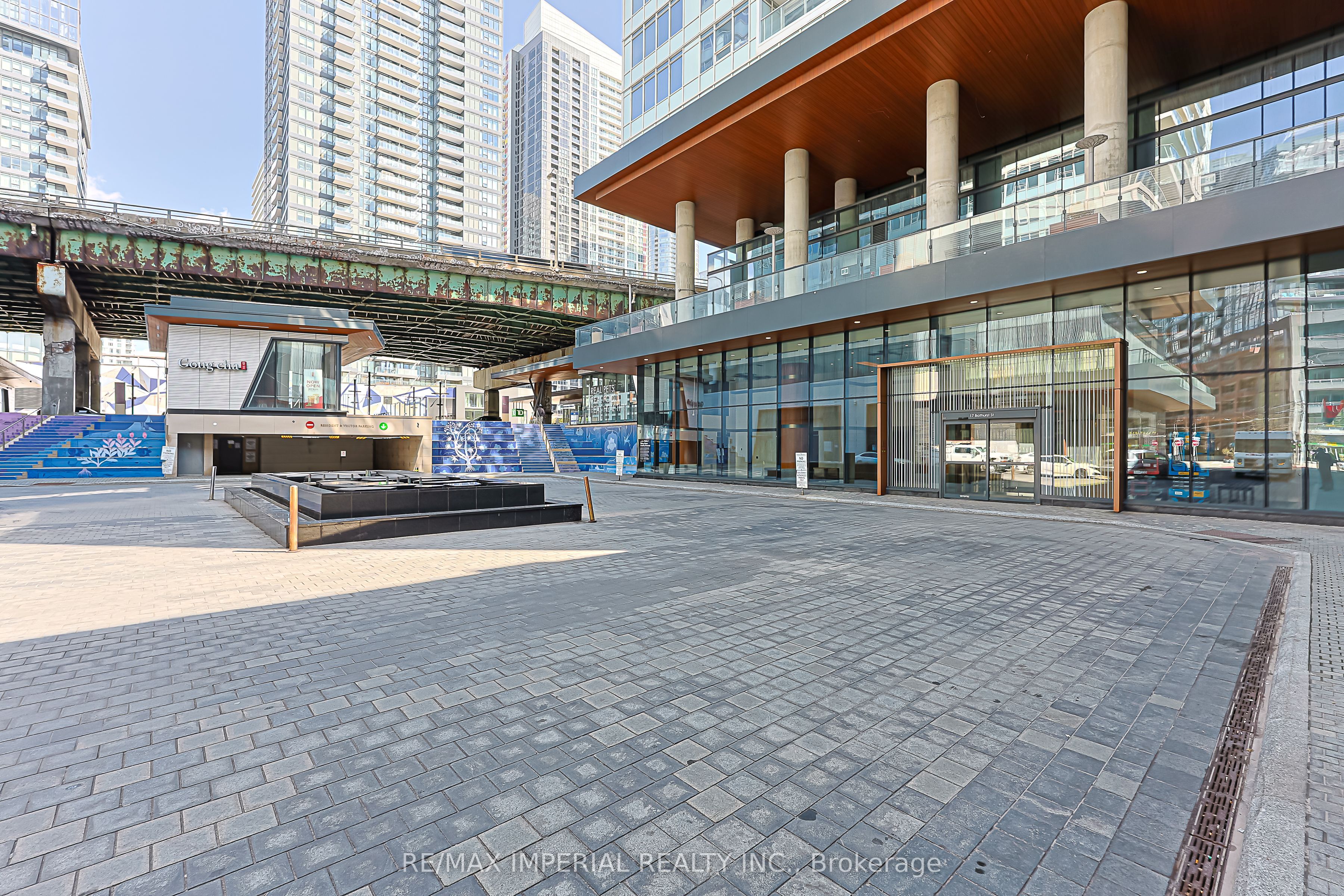 Additional image 3 of 2707-17 Bathurst Street, Toronto, ON, M5V 0N1