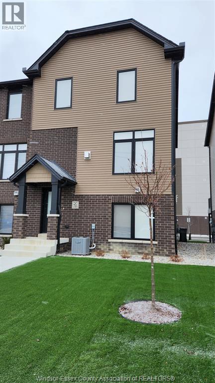 713 Brownstone Road, Lakeshore, ON, N9K0A8