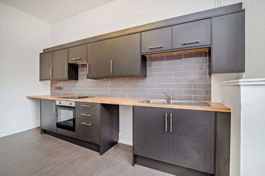 Additional image 6 of 3 bed flat to rentMaryport Street, Usk NP15