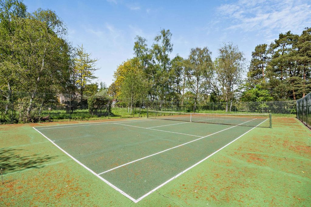 Additional image 28 of 5 bed equestrian for saleHooklands Lane, Shipley, Horsham, West Sussex RH13