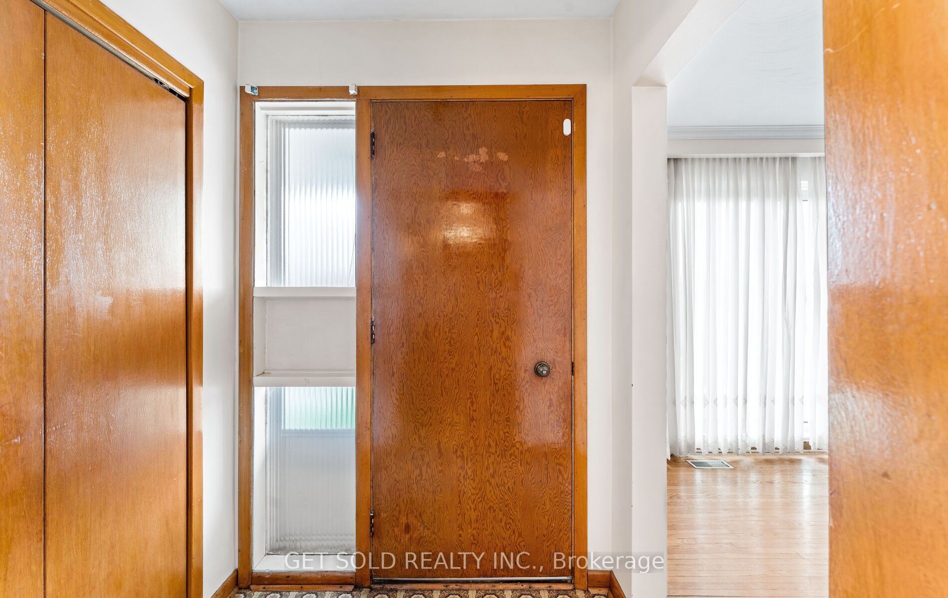 Additional image 2 of 30 Ikley Road, Toronto, ON, M3J 1C6