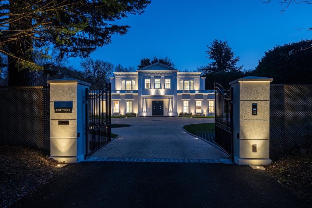 6 bed detached house for saleWentworth Drive, Virginia Water, Surrey GU25