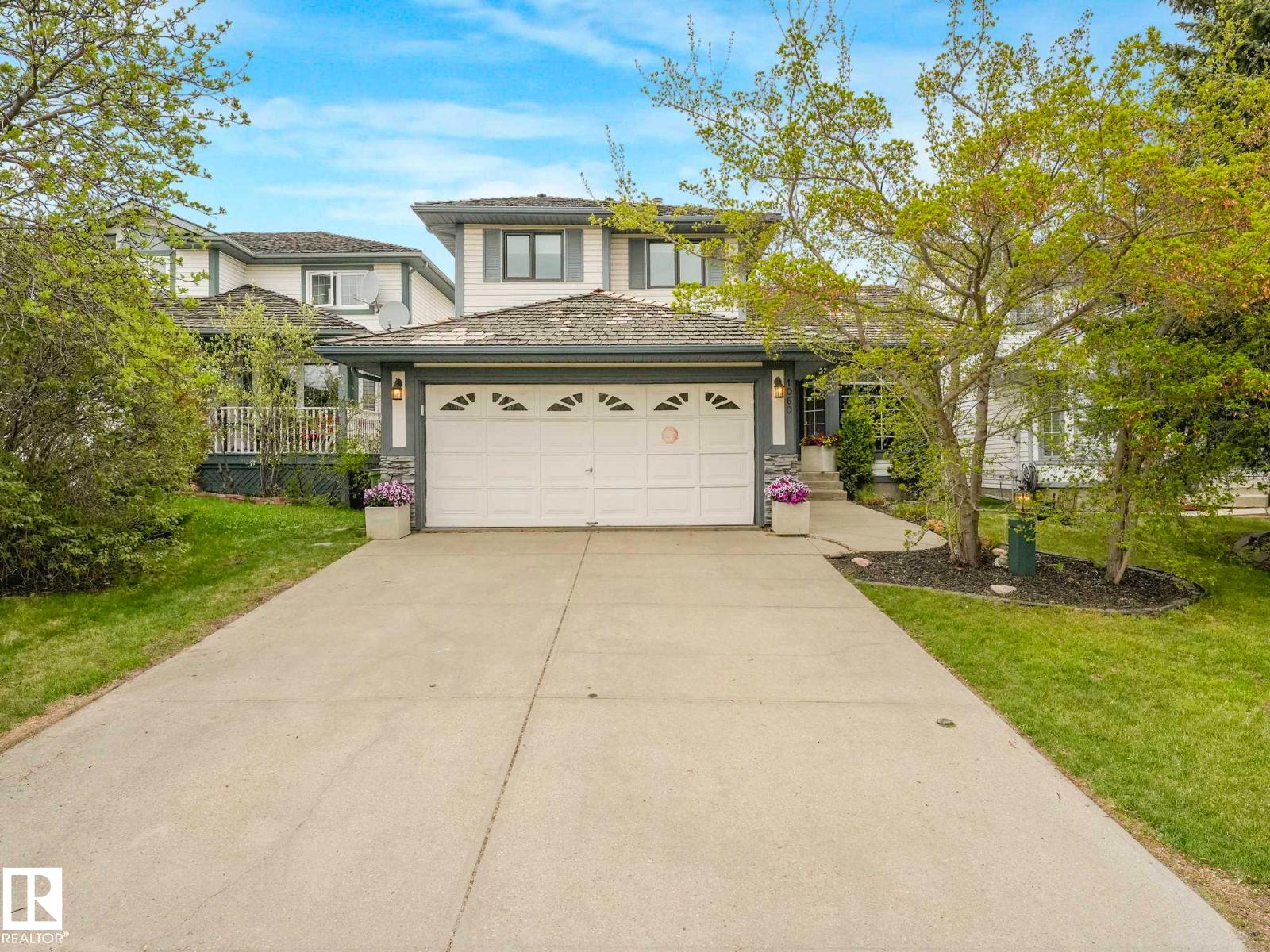 1060 Wedgewood Boulevard NW, Edmonton, AB, T6M2L6