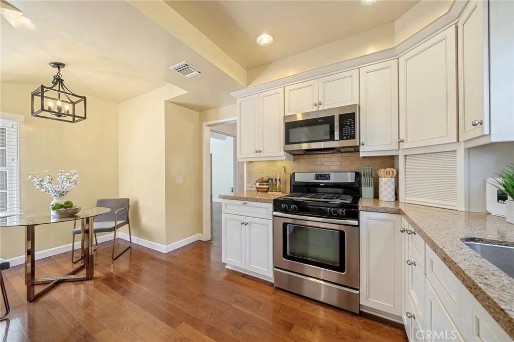 Additional image 21 of 678 W Highland Ave, Sierra Madre, CA 91024
