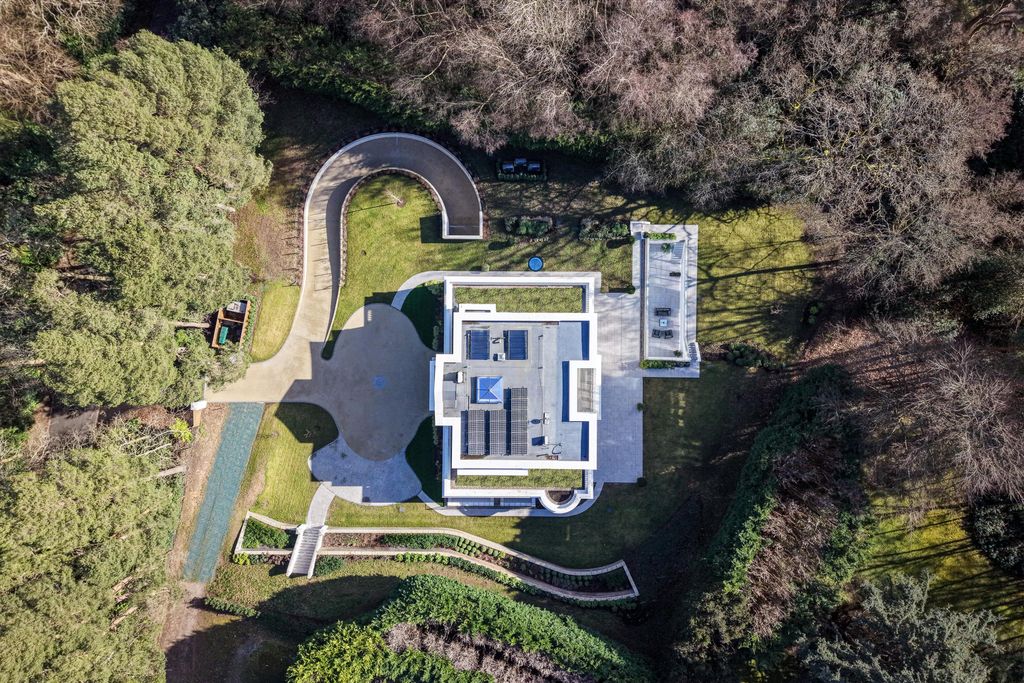 Additional image 28 of 6 bed detached house for saleWentworth Drive, Virginia Water, Surrey GU25