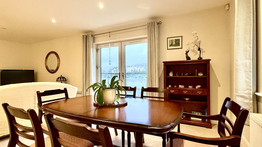 Additional image 8 of 3 bed flat for saleApt. 4 Lakeside Apartments, Park Road, Ramsey IM8