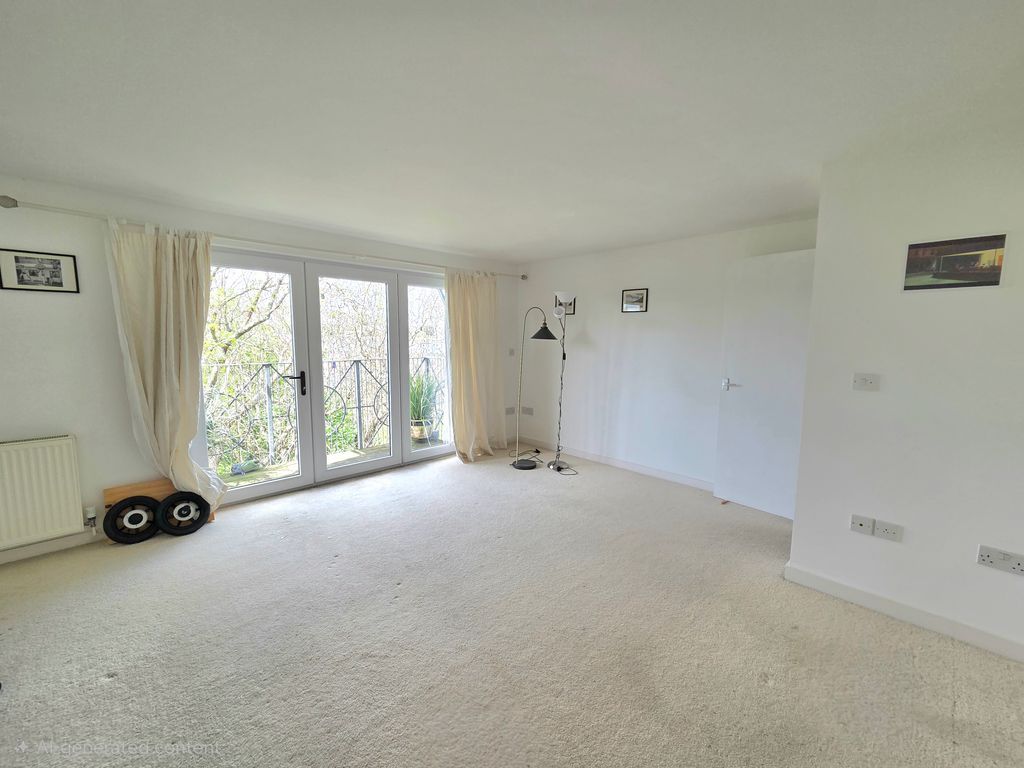 Additional image 3 of 2 bed flat to rentWellington Gardens, Falmouth TR11