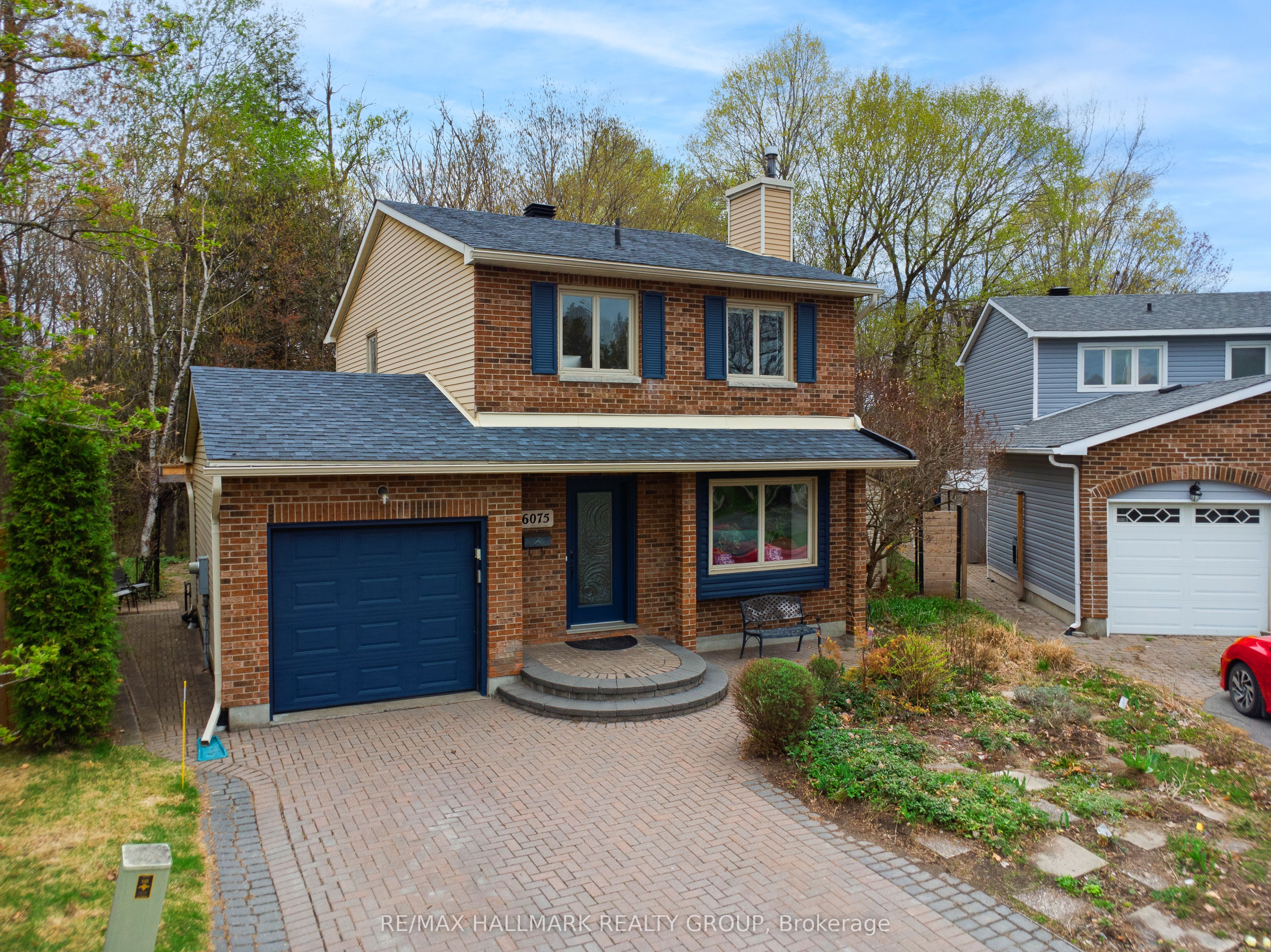 6075 Forestglen Crescent, Ottawa, ON, K1C 5N6