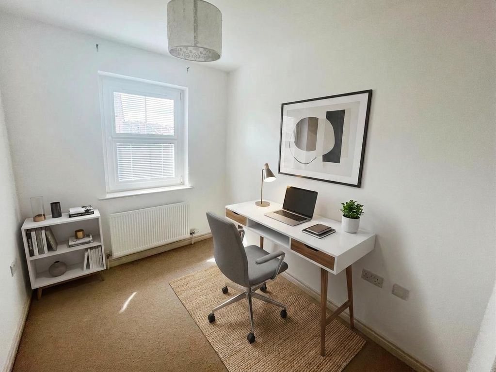 Additional image 8 of 3 bed semi-detached house to rentMeadow Lane, Lisburn BT28