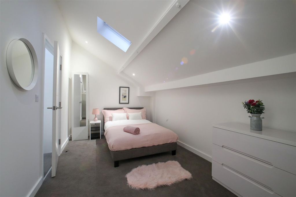 Additional image 8 of 2 bed flat for saleDerngate, Northampton NN1