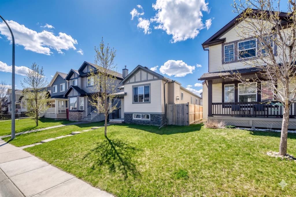Additional image 3 of 231 Saddlebrook Way NE, Calgary, AB, T3J 0B5