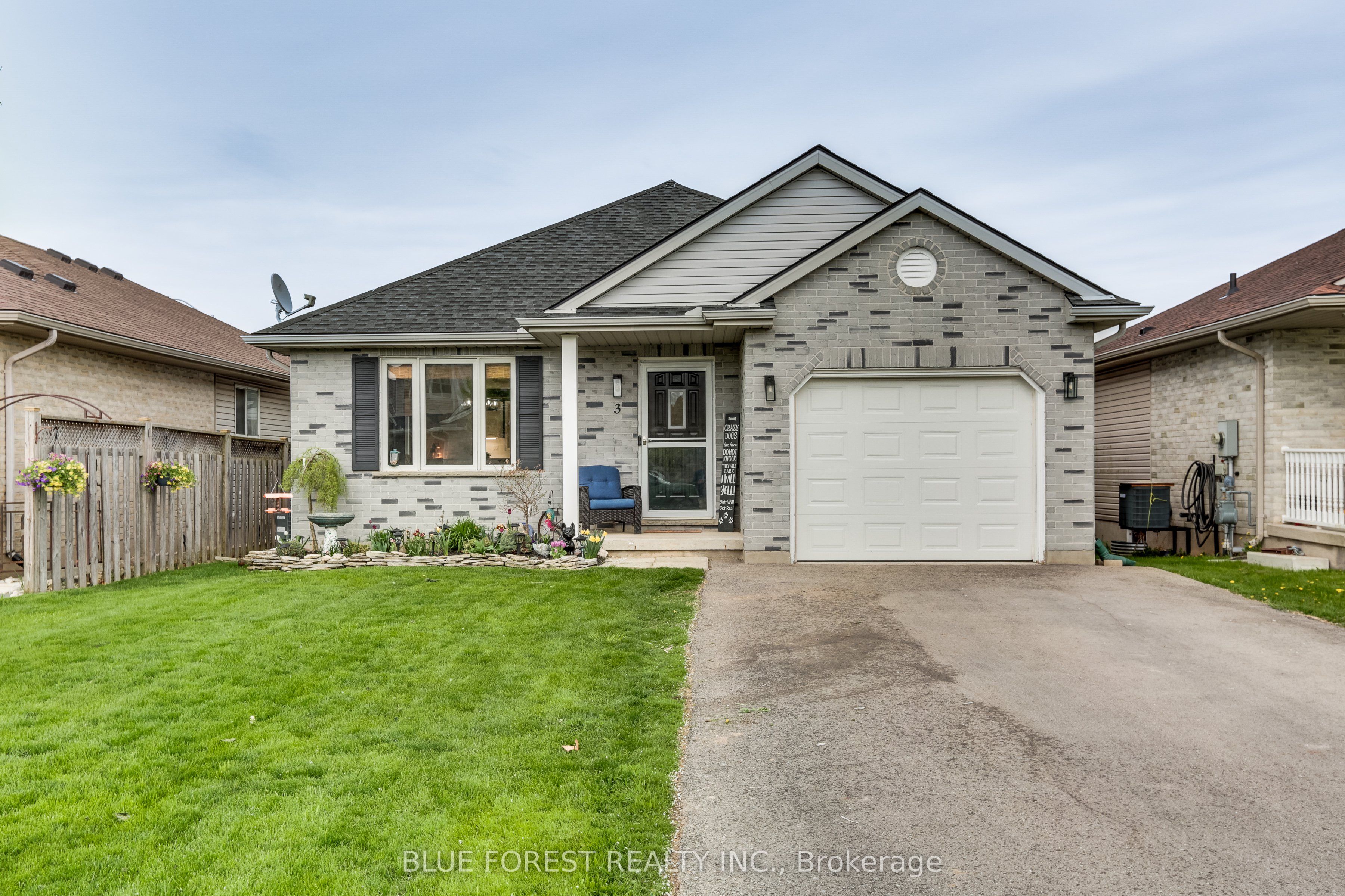 3 Meadowvale Drive, St. Thomas, ON, N5P 4P1