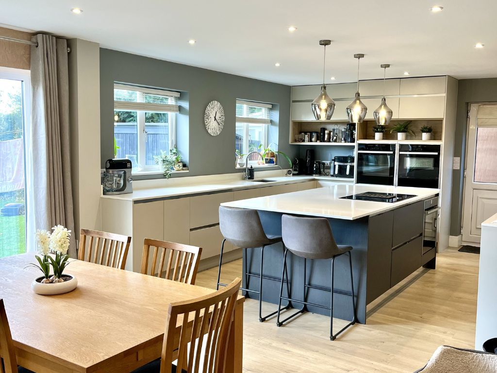 5 bed detached house to rentMill Close, Corby Glen NG33