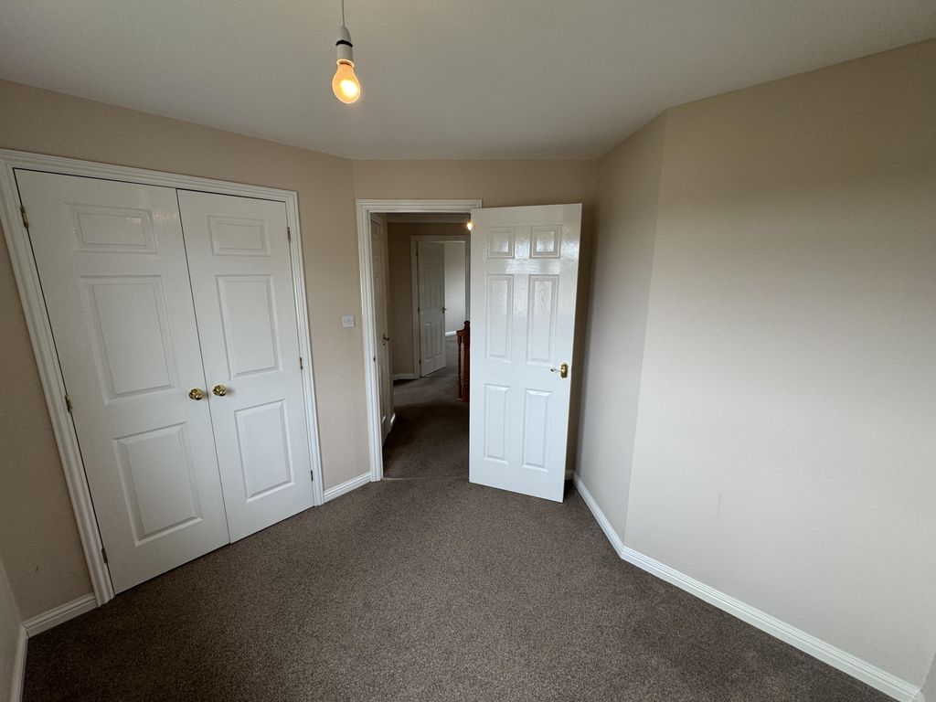 Additional image 39 of 4 bed detached house to rent52 St. Martin Crescent, Dundee DD3