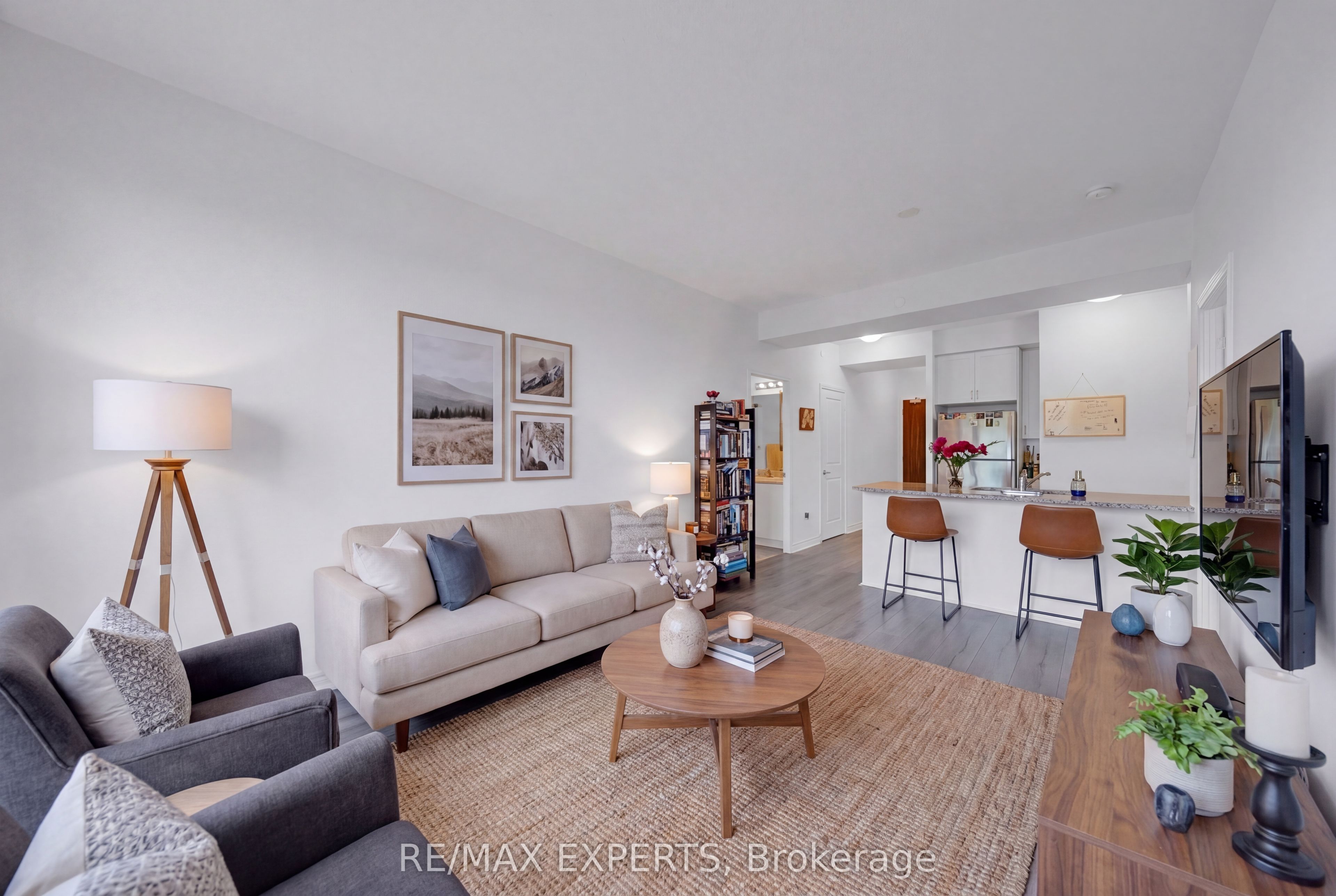 Additional image 4 of 201-349 Rathburn Road W, Mississauga, ON, L5B 0G9