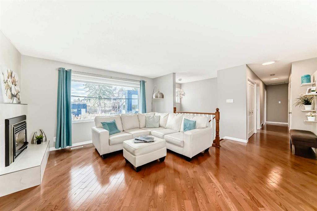 Additional image 6 of 2212 4 Street NE, Calgary, AB, T3E 4T9