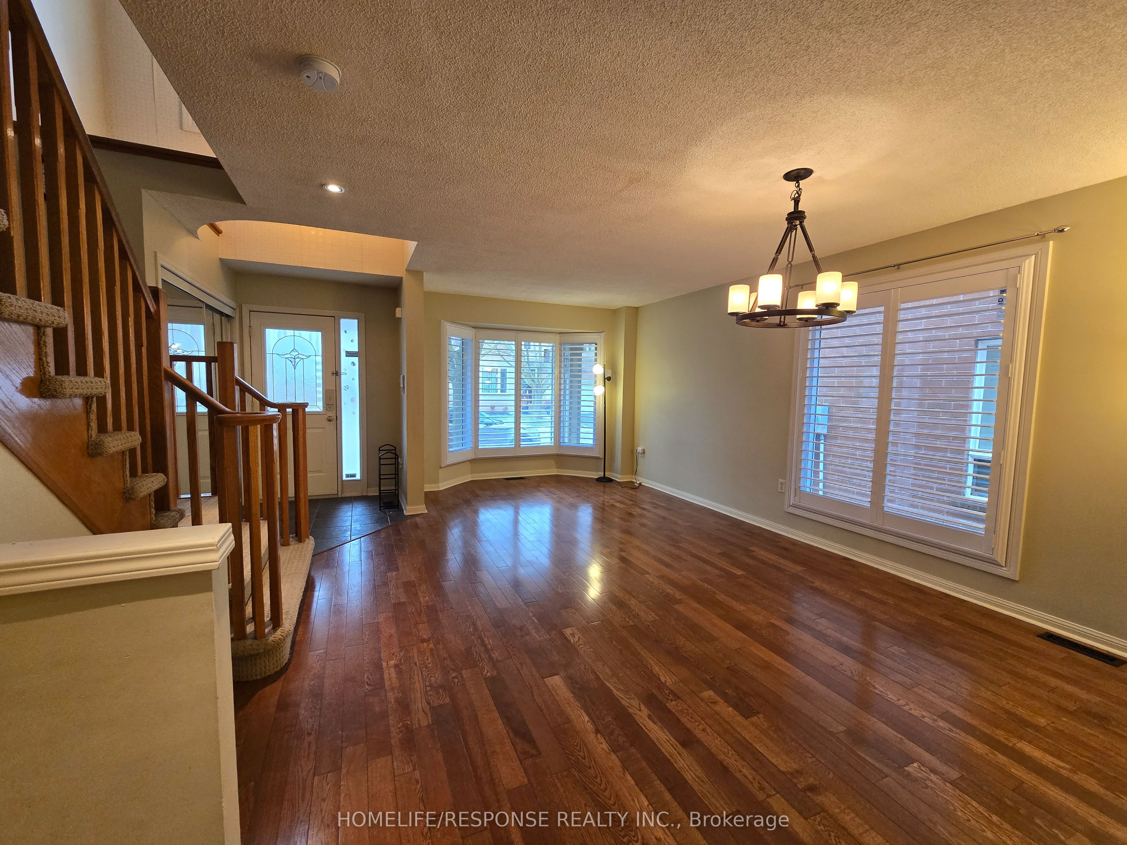 Additional image 3 of 5156 Oakley Drive, Burlington, ON, L7L 6P1