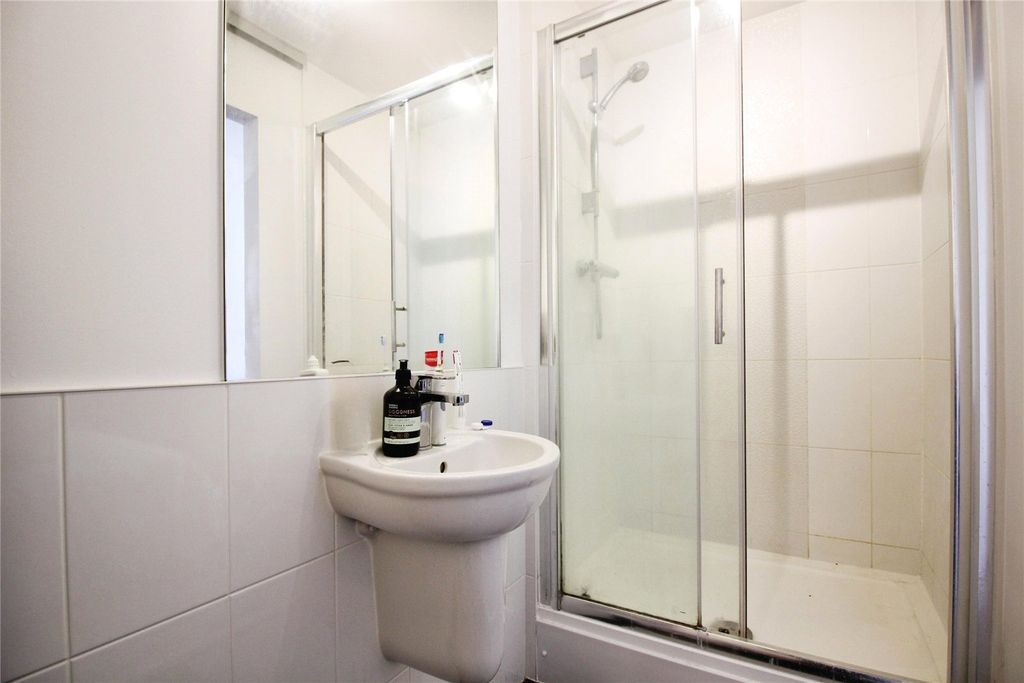 Additional image 6 of 1 bed flat for sale310 Kings Road, Reading RG1