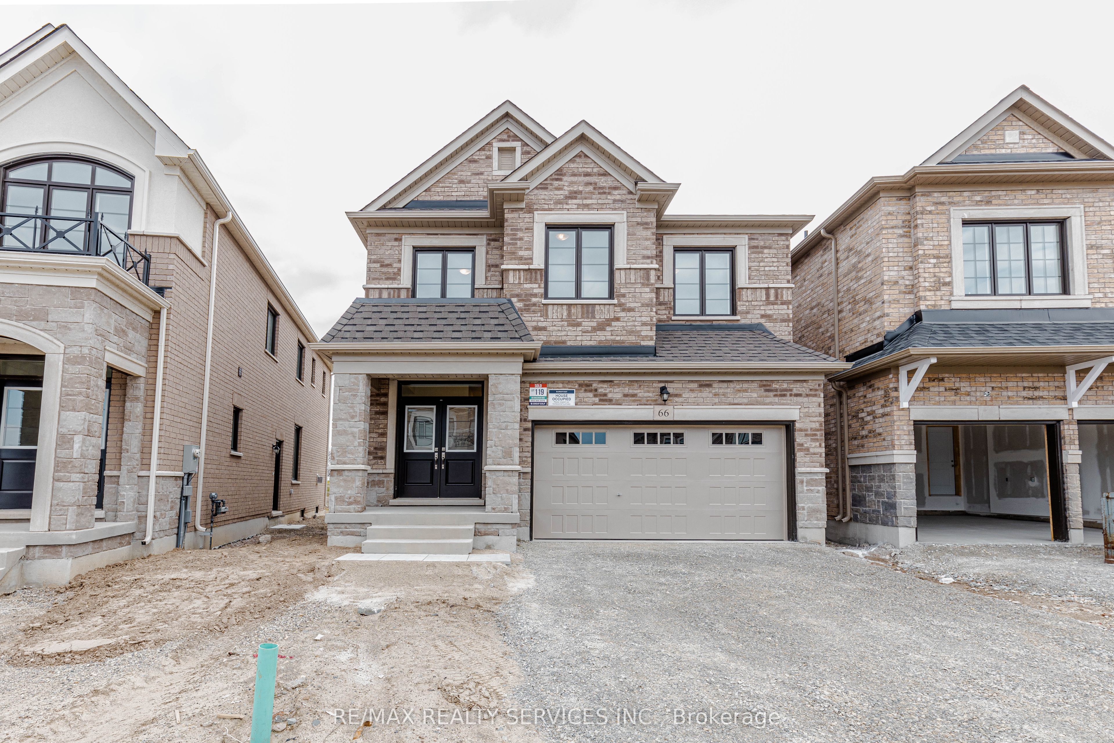 66 Circleview Crescent, Brampton, ON, L6Y 6M3