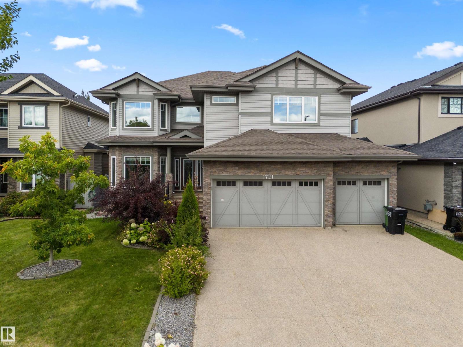 1721 Adamson Crescent SW, Edmonton, AB, T6W1Z4