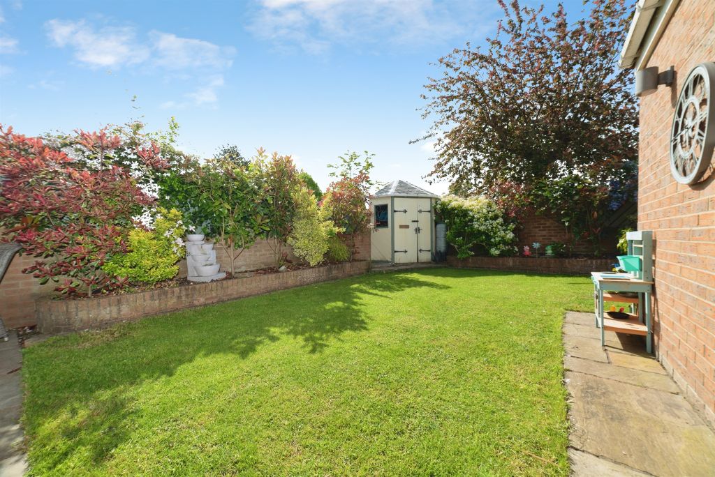 Additional image 20 of 3 bed semi-detached house for saleKingtree Avenue, Cottingham HU16