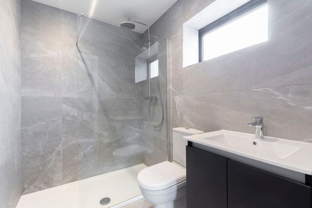 Additional image 11 of 4 bed detached house to rentBlacksmith Lane, Cheltenham GL52