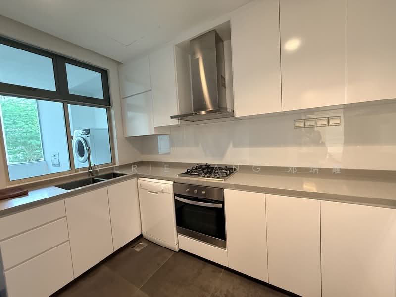 11 Nassim Road photo 5