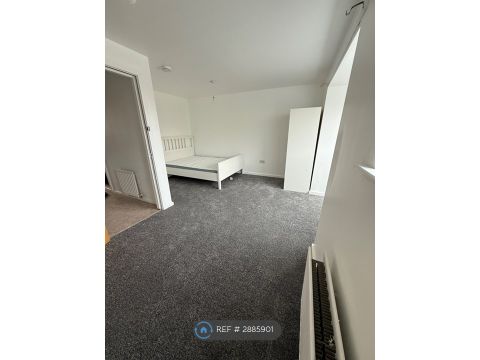 Sungold Villas, Newcastle Upon Tyne NE4, Room to rent