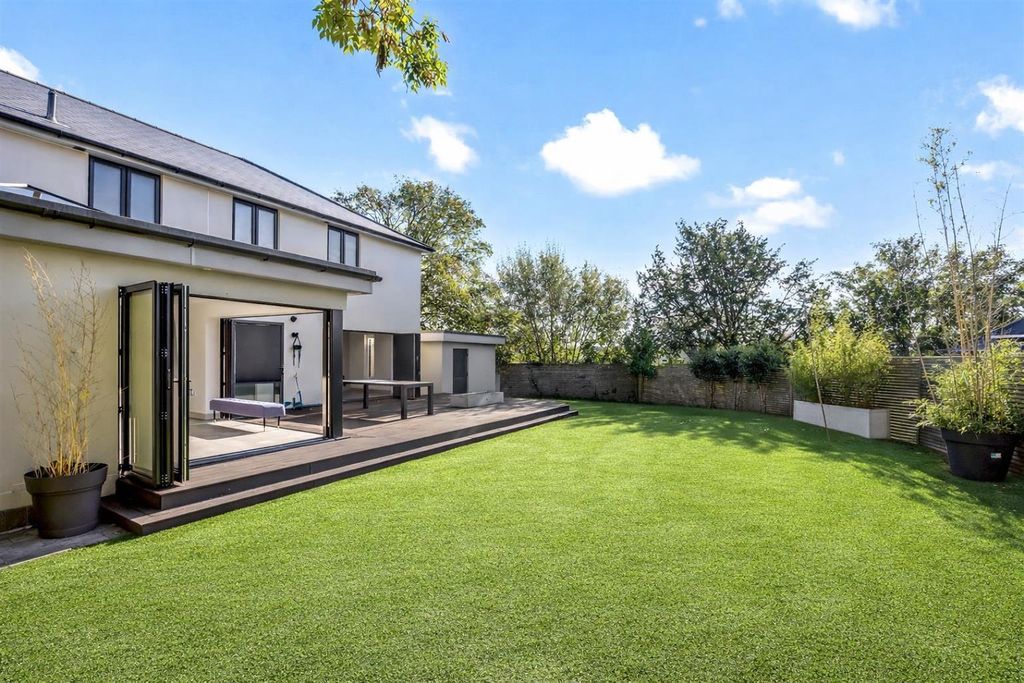 Additional image 19 of 4 bed detached house to rentColebrook Road, Brighton BN1