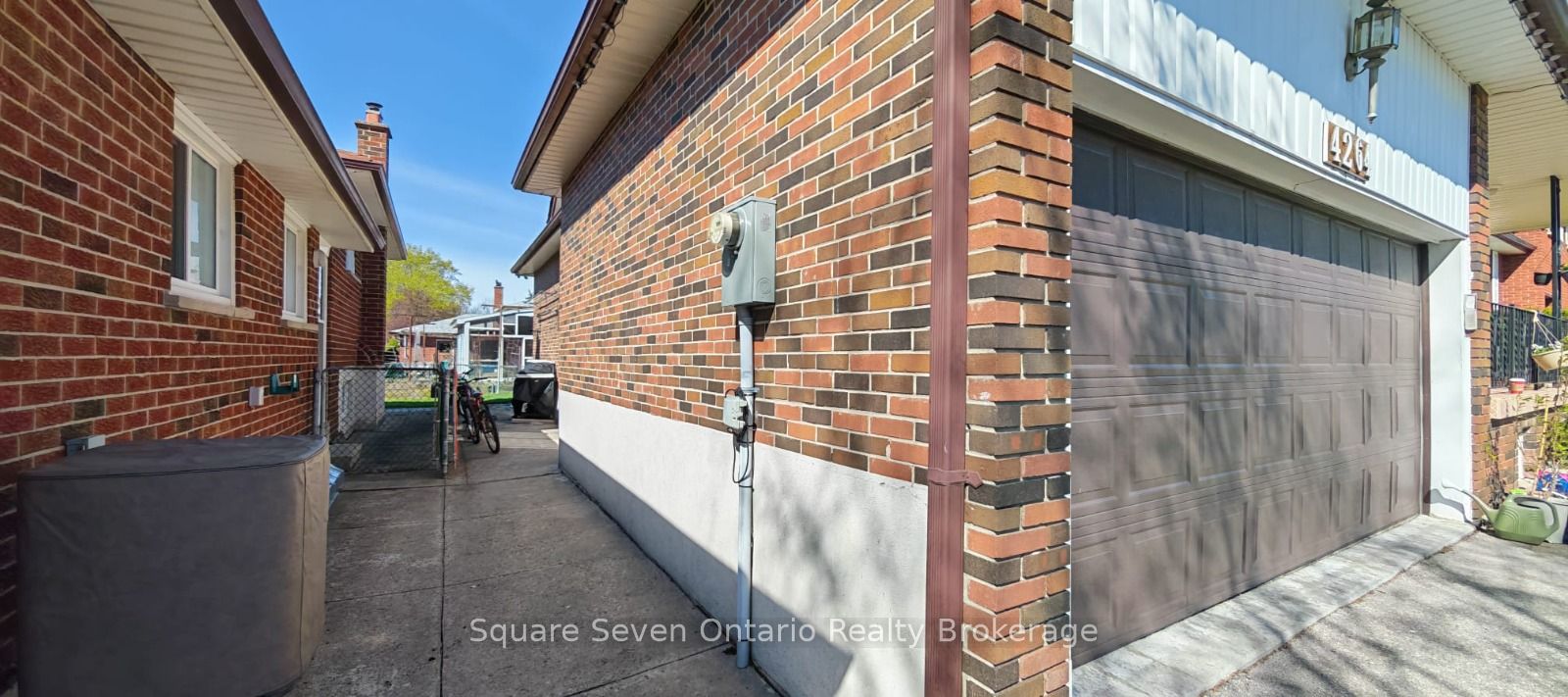 Additional image 2 of Basement-4264 Brandon Gate, Mississauga, ON, L4T 3K4