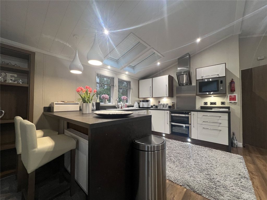 Additional image 19 of 3 bed detached house for sale5 St. Mary's View St, Kiln Park, Tenby, Pembrokeshire SA70