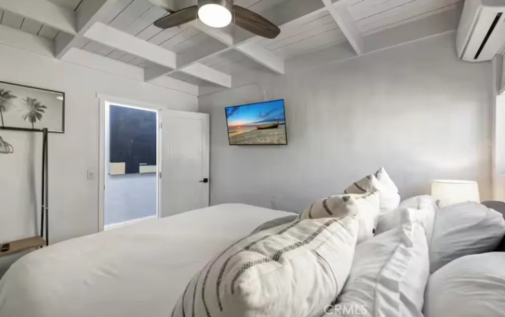 Additional image 12 of 689 S Pacific Coast Hwy Unit 4, Laguna Beach, CA 92651