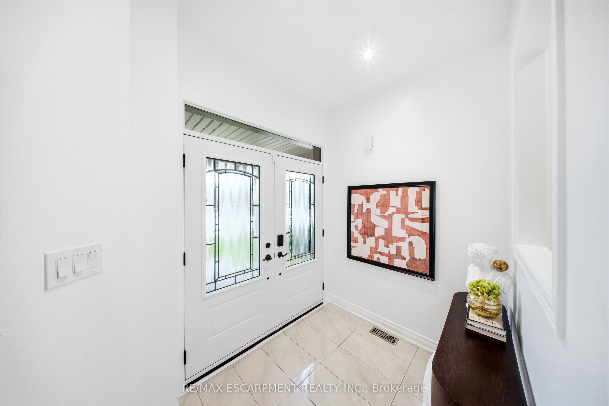 Additional image 4 of 3812 Lacman Trail, Mississauga, ON, L5M 6X8